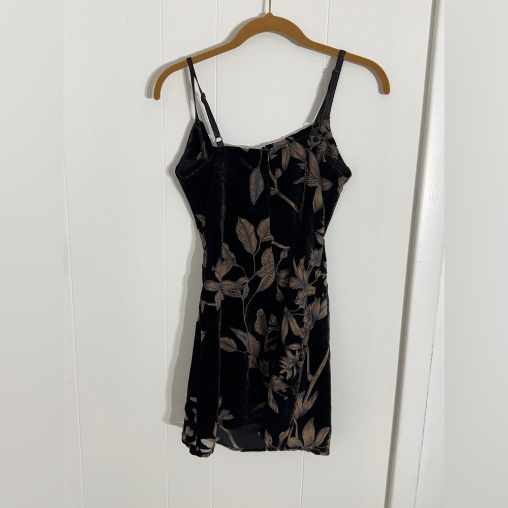 Sage the Label Stole the Show Sleeveless Mini Dress NWT - Picture 7 of 7